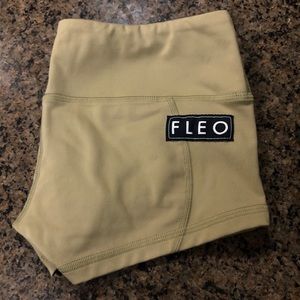 FLEO LOW RISE CONTOUR
